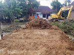 Kondisi-tanggul-darurat-di-Dusun-Balong-Desa-Banyulegi-Kecamatan-Dawarblandong.jpg