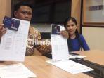 Korban-Silvia-Yap-52-memakai-baju-biru-didampingi-kuasa-hukumnya-Hilmy-F.jpg