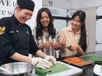 LEMPER-GOCHUJANG-Chef-Thjing-Man-Lie-meracik-cita-rasa-baru-lewat-kreasi-Lemper-Gochujang.jpg