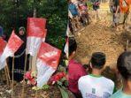 Makam-WD-bocah-kelas-3-SD-di-Indramayu-yang-meninggal-dunia-saat-sekolah.jpg
