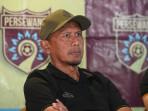 Mantan-pemain-dan-pelatih-timnas-Indonesia-Rahmad-Daramawan.jpg