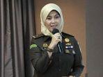 Mia-Amiati-Kepala-Kejati-Jawa-Timur.jpg