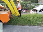 Mobil-Avanza-yang-terguling-di-ruas-Tol-Jombang-Mojokerto-Jomo.jpg