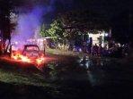 Mobil-Karimun-Estilo-terbakar-di-jalan-raya-Kecamatan-Wates-Kediri-ilustrasi-mobil-terbakar.jpg