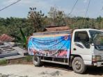 Mobil-tangki-saat-melakukan-droping-air-bersih-ke-desa-terdampak-kekeringan.jpg