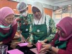 Pertamina Patra Niaga Inovasi Pangan Tinggi Protein Bersama Siswa SMA YPM Sidoarjo