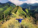 Panorama-di-puncak-Gunung-Pundak-1585-Mdpl-di-kawasan-Tahura.jpg