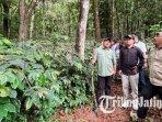 Pansus-DPRD-Pasuruan-turun-langsung-ke-lokasi-yang-dibangun-real-estate-di-lereng-Arjuno-Welirang.jpg