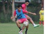 Para-pemain-Arema-FC-saat-menjalani-latihan-jelang-pertandingan-Persita-Tangerang-vs-Arema-Fc.jpg