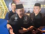 Para-pengurus-Persaudaraan-Setia-Hati-Terate-PSHT-Pusat-Madiun-saat-ditemui-di-Padepokan-Agung.jpg
