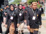 Paslon-bupati-dan-wakil-bupati-Mojokerto-Ikfina-Fahmawati-SaDulloh-Syarofi-atau-Gus-Dulloh.jpg