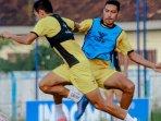 Pemain-PSIS-Semarang-menjalani-latihan-dalam-persiapan-menghadapi-Persebaya.jpg