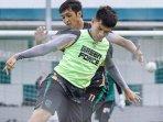Pemain-Persebaya-Surabaya-berlatih-jelang-menghadapi-laga-PSM-Makassar-vs-Persebaya.jpg