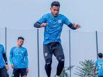 Pemain-Persela-Lamongan-menjalani-latihan-jelang-menghadapi-FC-Bekasi-City.jpg