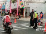 Pemasangan-speed-trap-di-jalan-protokol-guna-antisipasi-aksi-balapan-liar-di-Jl-Majapahit.jpg