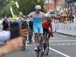 Pembalap-Indonesia-Muh-Imam-Arifin-raih-Ijen-Sulfur-Jersey-Yellow-Jersey.jpg