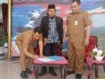 Pemkab-Malang-bersama-tim-TPP-Kabupaten-Malang-menuntaskan-proses-pemutakhiran-data-IDM-2023.jpg