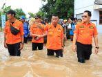 Penjabat-Pj-Gubernur-Jawa-Timur-Jatim-Adhy-Karyono-tinjau-banjir-di-Ponorogo-Senin.jpg