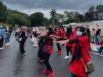 Peringati-Hari-Aids-se-Dunia-di-Bondowoso-Ratusan-Orang-Long-March.jpg