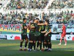 Persebaya-menang-2-0-dari-Persik-Kediri-di-Stadion-Gelora-Bung-Tomo-GBT.jpg