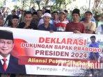 Petani-singkong-Pasuruan-mendeklarasikan-diri-mendukung-Prabowo-Subianto-maju-pilpres-2024.jpg