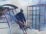 Petugas-melakukan-fogging-fasilitas-di-TK-Kepanjenlor-Kota-Blitar-Rabu-1392023.jpg