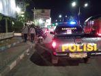 Polisi-melakukan-patroli-saat-malam-hari.jpg