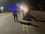 Polisi-saat-menunjukkan-lokasi-kecelakaan-merenggut-nyawa.jpg