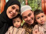 Potret-Baim-Wong-dan-Paula-Verhoeven-bersama-anak-anaknya.jpg