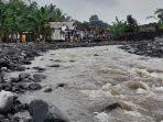 Potret-kondisi-Sungai-Mujur-di-Desa-Kloposawit-Kecamatan-Candipuro-Lumajang.jpg