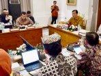 Rapat-koordinasi-lintas-kementerian-dan-lembaga-terkait-bansos-digital-di-Banyuwangi.jpg
