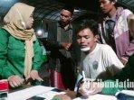 Rizki-Ramadhan-terlihat-sulit-bicara-akibat-luka-robek-di-bagian-dagu-ketika-ditemui-TribunJatimcom.jpg