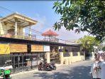 Rumah-Pensiunan-Kasek-H-Muhammad-Iskak-di-Kelurahan-Wonorejo-Kecamatan-Rungkut.jpg