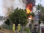 Rumah-dan-kios-BBM-di-Desa-Sidomulyo-Kecamatan-Semboro-Jember-ludes-terbakar.jpg