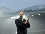Ruud-van-Nistelrooy-menggendong-Leicester-City-bertahan-di-Liga-Premier-Inggris.jpg