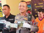 Saat-Tersangka-PAS-saat-diinterogasi-Kapolsek-Wiyung-Kompol-Slamet-Agus-Sumbono.jpg
