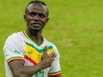 Sadio-Mane-memberikan-semangat-untuk-rekan-rekannya-di-Timnas-Senegal.jpg