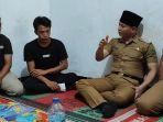 Seorang-Nelayan-Prigi-yang-Selamat-Usai-Perahunya-Terbalik-di-Kecamatan-Tanggunggunung.jpg