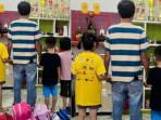 Tangis Sopir Truk Lepas 3 Anak ke Panti Asuhan Akui Tak Mampu, Mantan Istri Tak Diizinkan Pengadilan