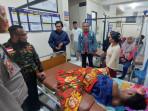Nekat Mendaki Gunung Piramid di Bondowoso Secara Ilegal, Remaja Ditemukan Lemas Gegara Dehidrasi