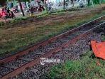 Seorang-pria-berusia-dewasa-tewas-tertabrak-kereta-api-KA-di-rel-perlintasan.jpg