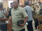 Viral Foto Merokok di Ruang Paripurna Disorot, Begini Klarifikasi Sumartono Anggota DPRD Tuban