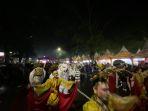 Seratusan-Singo-Ulung-saat-dikirap-di-Jantung-kota-Bondowoso.jpg