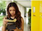 Sinopsis-Serial-My-Nerd-Girl-2-Naura-Ayu-diteror.jpg