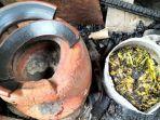 Sisa-kangkung-yang-ikut-terbakar-dan-berujung-dapur-rumah-terbakar.jpg