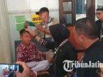 Siswa-SDN-Tumbrasanom-dan-MTs-Plus-Nabawi-Kedungadem-Bojonegoro-diduga-keracunan-MBG.jpg