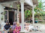 Situasi-rumah-duka-Angga-Jefri-siswa-SMK-Kartanegara-Kediri-yang-terseret-ombak.jpg