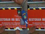 Stiker-peringatan-dari-Pemkot-Solo-untuk-kafe-di-Surakarta.jpg