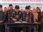 Suasana-pelantikan-Pengurus-Daerah-Persatuan-Anggota-Badan-Permusyawaratan-Desa.jpg