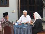 Suasana-saat-Menko-Polhukam-RI-Mahfud-MD-silaturahmi-dengan-Raden-KH-Muhammad-Rofii.jpg
